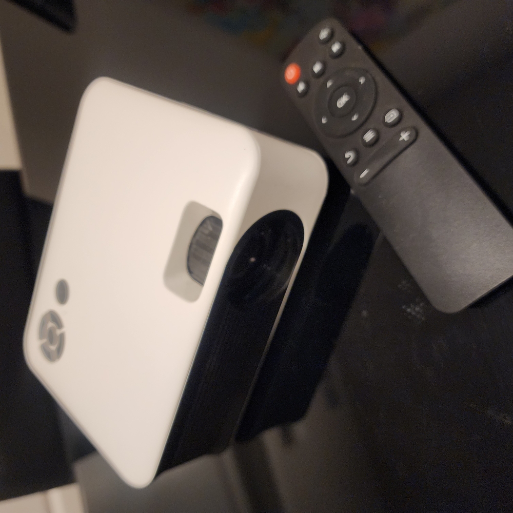 Yersida Portable Projector